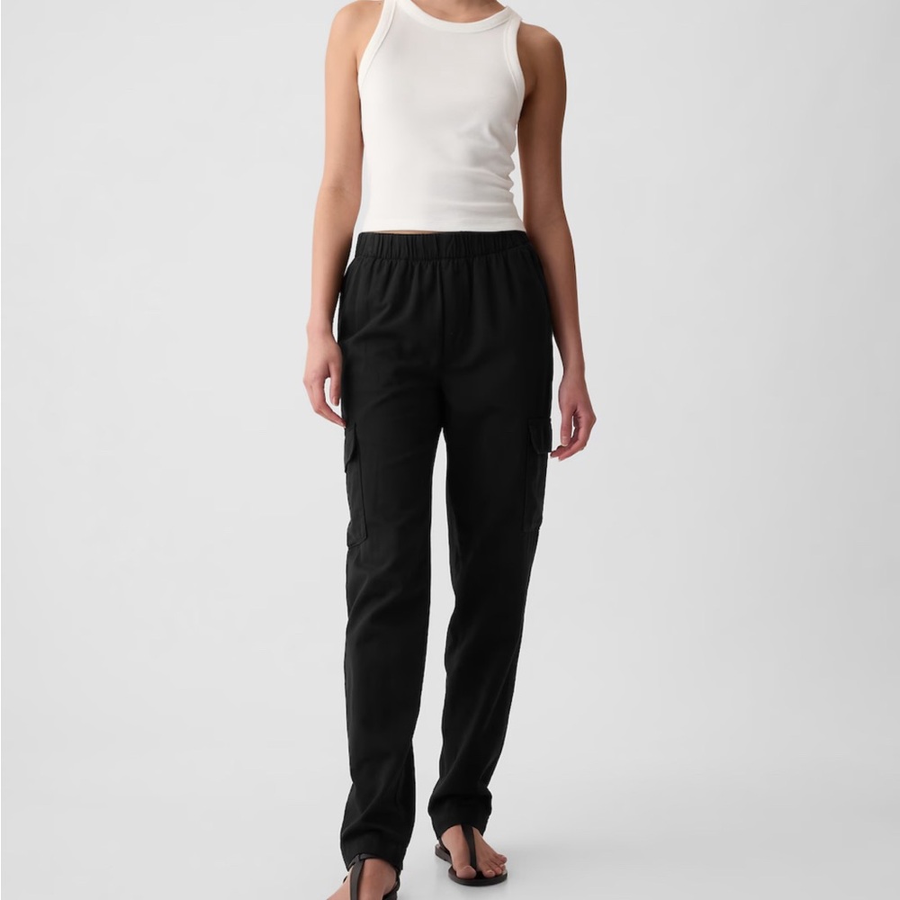 Gap cargo pants